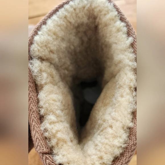 BIOTIME Genuine Shearling Sheepskin Boots Size 7 - Picture 7 of 13